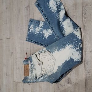 True religion size 28 jeans